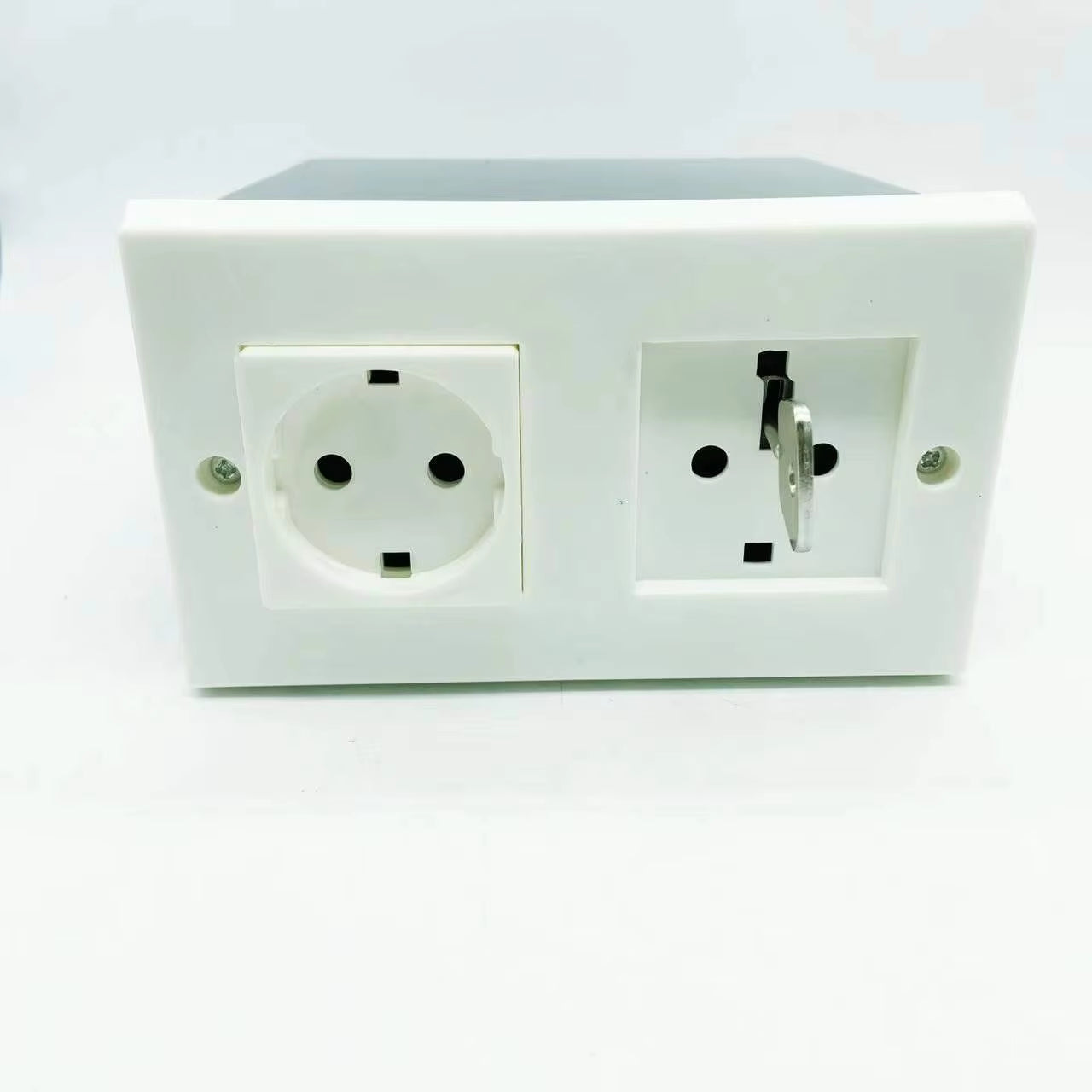 Imitation Double Plug European Standard Socket Wall Safe Security Secret Hidden Stash Box