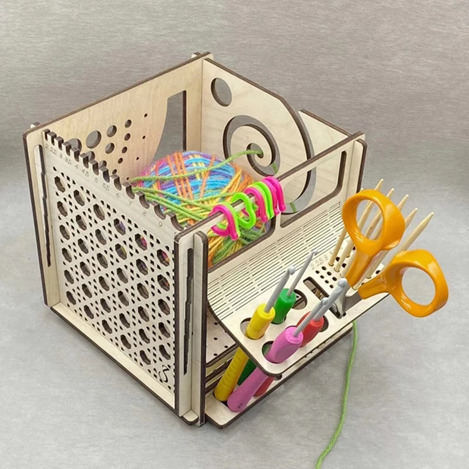 All-In-One Wooden Yarn Bowl Crochet Organizer Storage Holder DIY Wooden Yarn Dispenser Knitting Bowl for Knitting Crochet Skeins